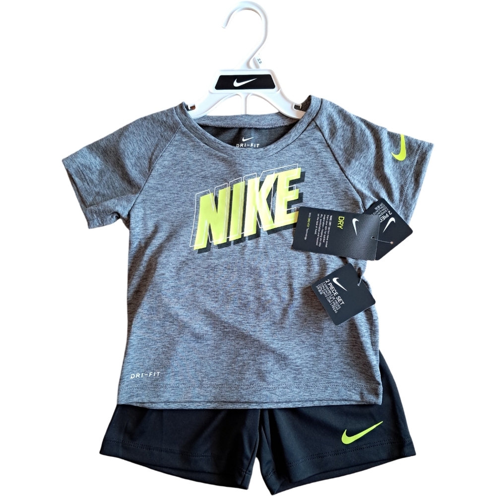 Nike Boys Dri Fit Short Set T Shirt Shorts Outfit NWT Size 24M Black/ Grey/ Volt